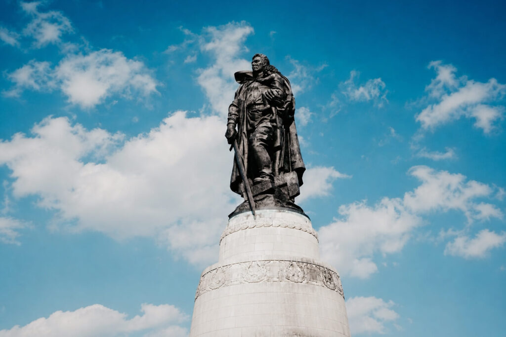 Soviet soldier statue at the Soviet War Memorial in Treptower Park, commemorating the Red Army in the Battle of Berlin.